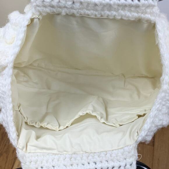 Vintage Handmade White Popcorn Knit Handbag - Picture 5 of 7